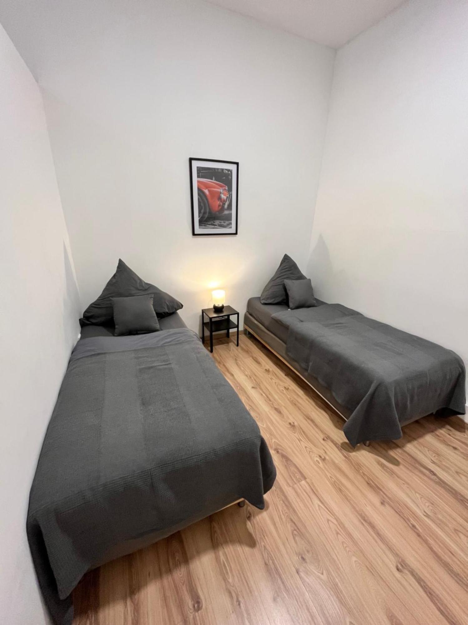 Apartment Central 10B 40Qm Wi-Fi Free Parking Calm Back House ドルトムント エクステリア 写真